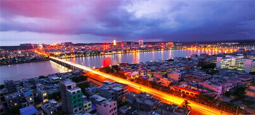 长沙铁胖子时尚味道餐厅，长沙铁胖子加盟费多少