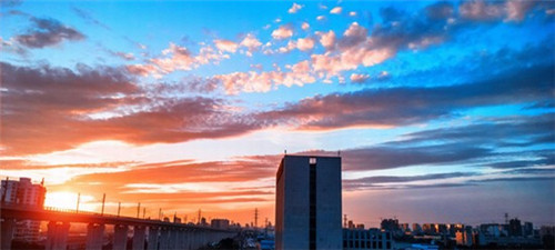 加盟车魔方在沁阳市大概投资多少钱